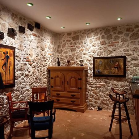 Rahoni Park & Suites Дхерми Экстерьер фото